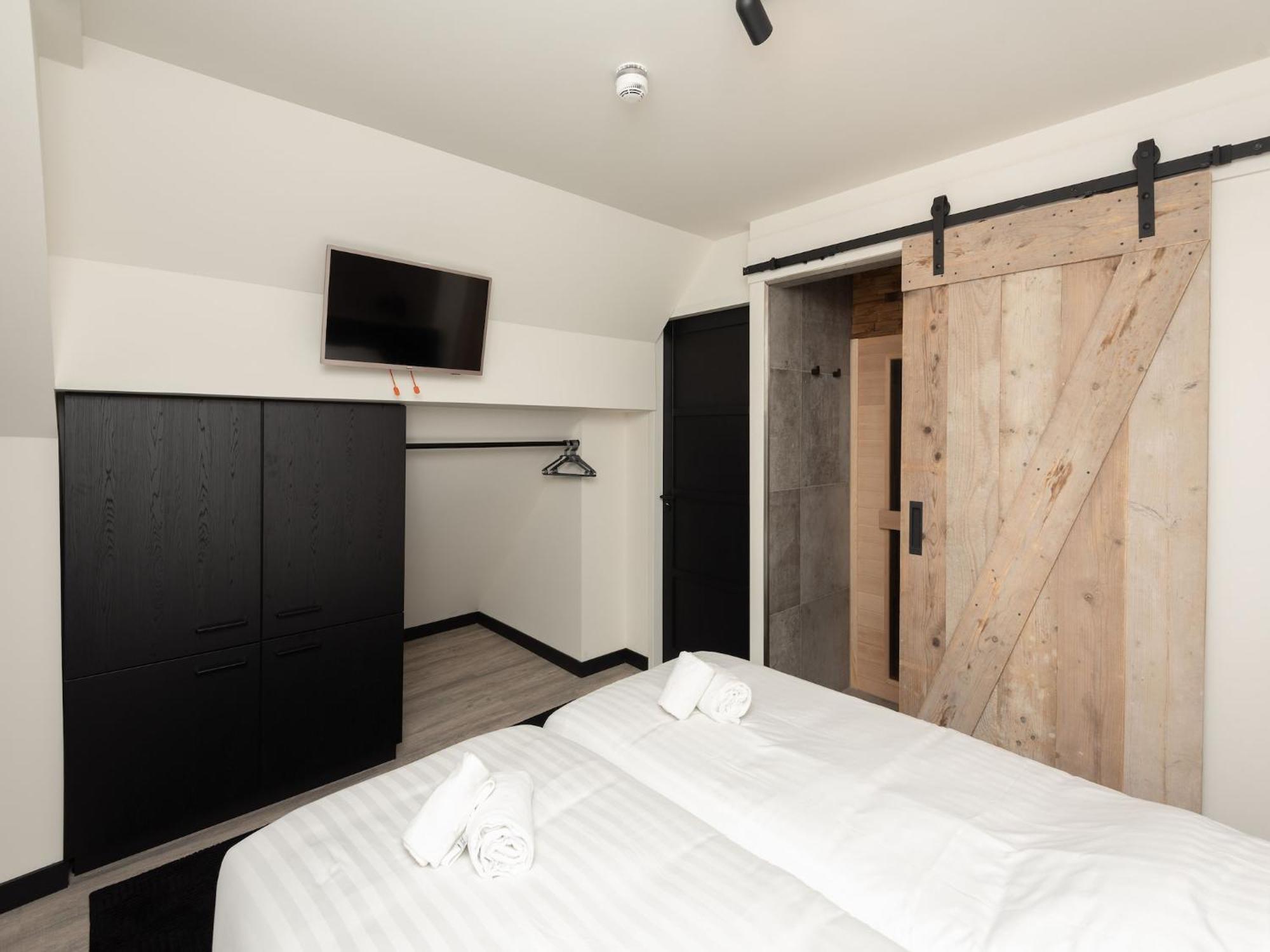 Luxury Apartment In Renesse With Infrared Sauna Eksteriør bilde