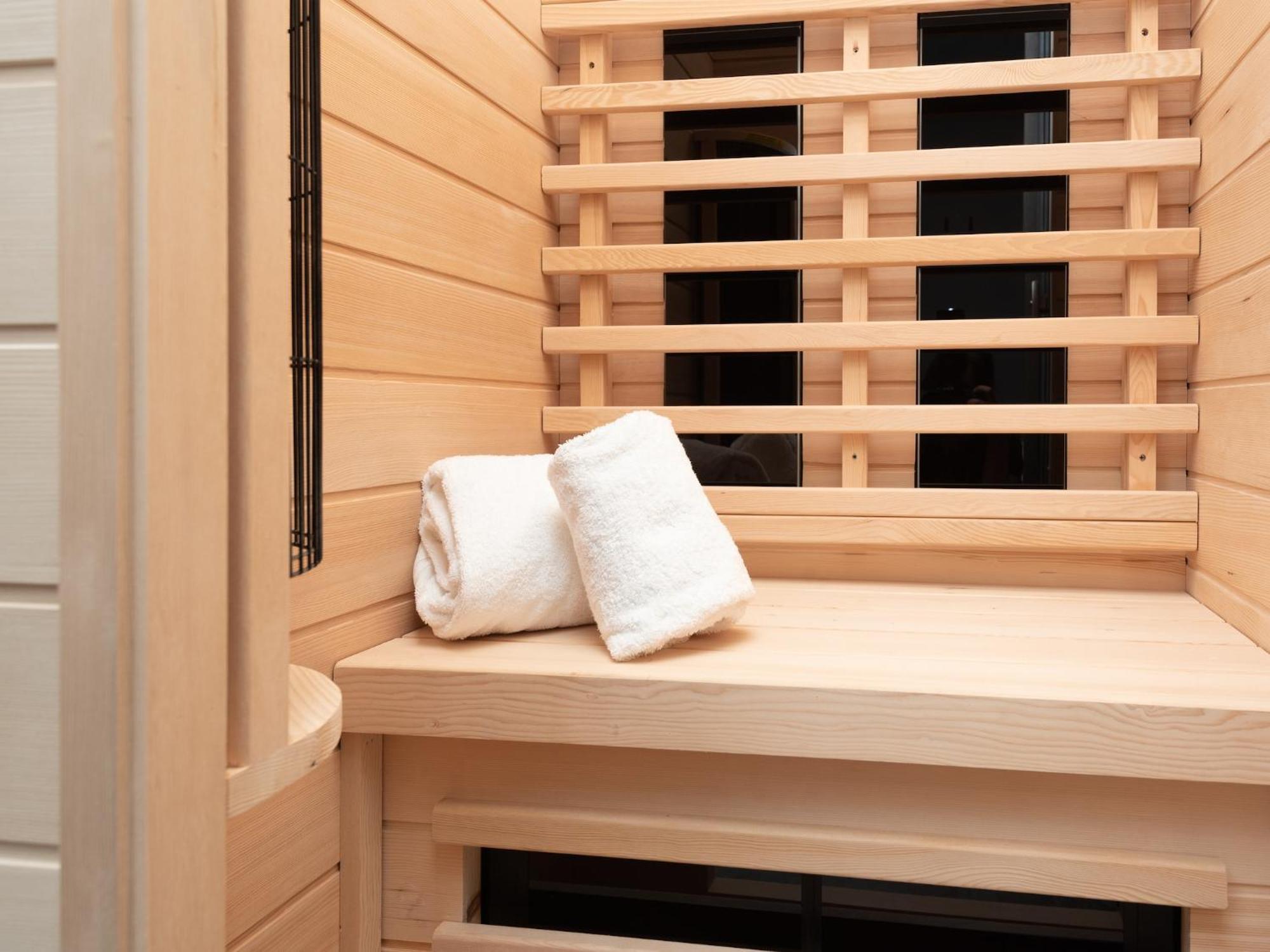 Luxury Apartment In Renesse With Infrared Sauna Eksteriør bilde